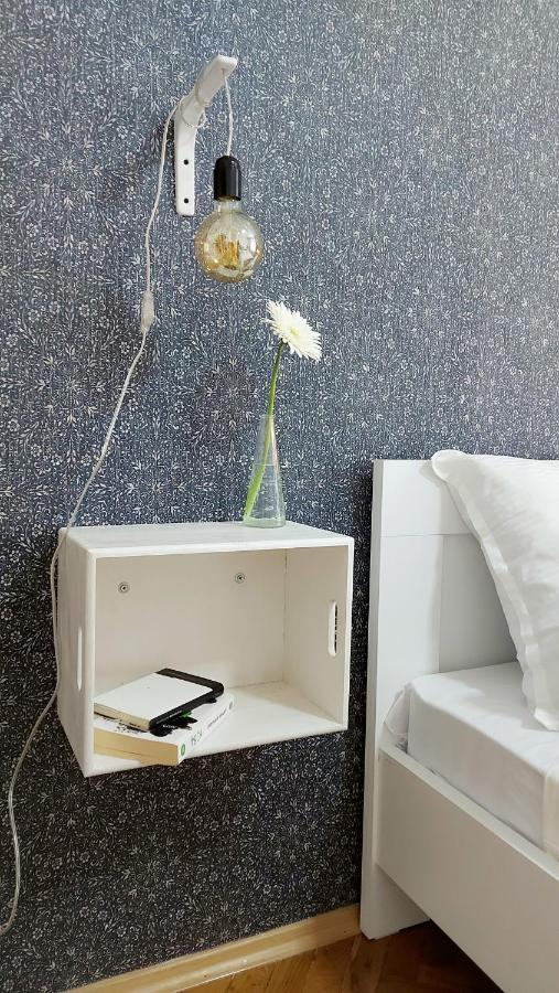 Inner Two Bedroom Apartment *