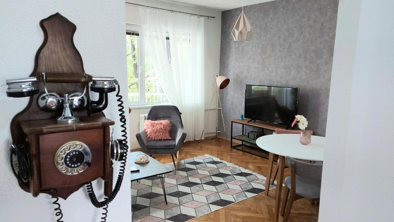 Inner Two Bedroom *